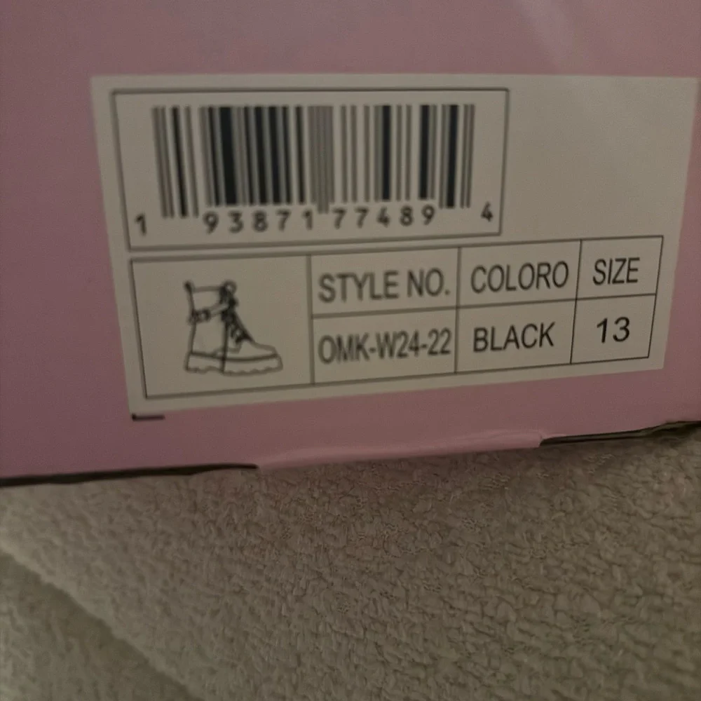 Olivia Miller Girls Combat Boots,‎ NEW, Size 13